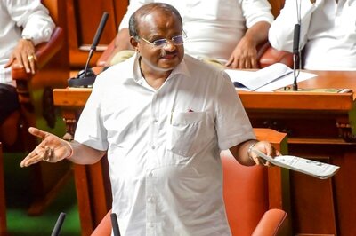 HDK Hits Out at Centre for Blaming COVID-19 Pandemic for Contraction of Country's Economy