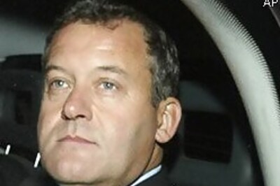 Diana's mom called her whore for dating Muslims: aide