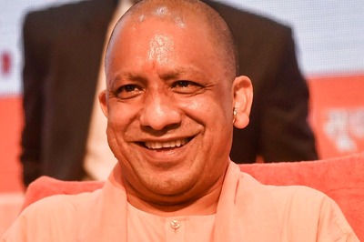 ‘Maal Wohi, Lifafa Naya’, Yogi Adityanath’s Cheeky ‘Pair of Two Boys’ Attack On Akhilesh, Jayant