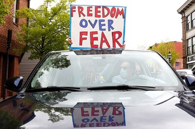 US Governors Feel Heat to Reopen from Protesters After Trump's Tweet-storm to 'Liberate' States