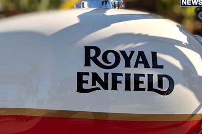 Royal Enfield Scram 411 Launch LIVE Updates: Price, Features, Bookings and More