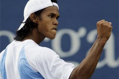 Sania, Somdev advance into US Open second round
