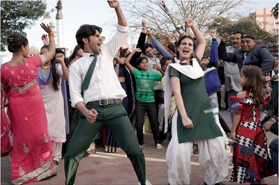 When Rajkummar Rao And Fatima Sana Shaikh Gatecrashed a Baarat