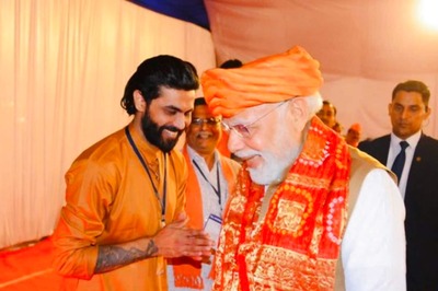 'Abhi Bhi Time Hai...': As Gujarat Votes in 1st Phase, Cricketer Ravindra Jadeja's Message for Gujaratis