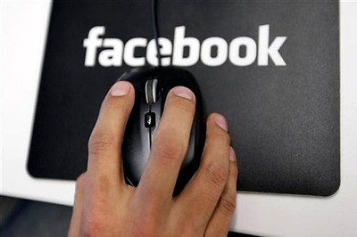 Facebook most popular social network: Survey