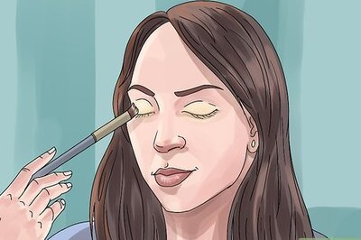 How to Wear Yellow Eye Shadow