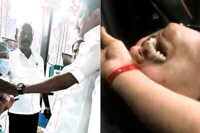 Seen 'Weeping' Post ED Arrest, Tamil Nadu Minister Senthil Balaji Has '3 Blockages in Heart'; High Drama in Chennai