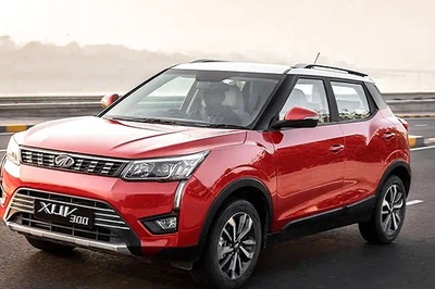 Mahindra XUV300 2022 Price, Variants, Features, Engine, Colour and All Details