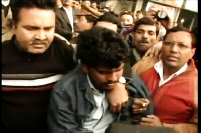 Nithari case: Allahabad High Court puts hold on Surinder Kohli's hanging till December 22