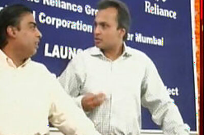 Mukeshss deviating, accuses Anil Ambani