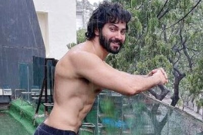 Varun Dhawan Enjoys Mumbai Rain, Says 'Felt Amazing'