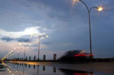 Monsoon moves rapidly towards Kerala