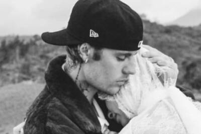 Hailey Bieber Flaunts Baby Bump On Dinner Outing With Friends