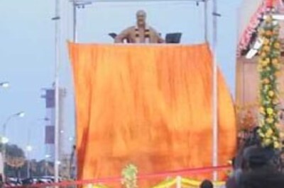 Ganesan is Gandhi's new companion