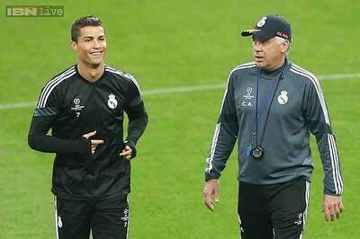 Real Madrid's players rally round sacked coach Carlo Ancelotti