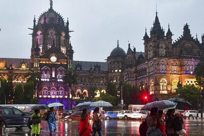 Mumbai Receives Moderate Rainfall, IMD Issues Yellow Alert For Monday