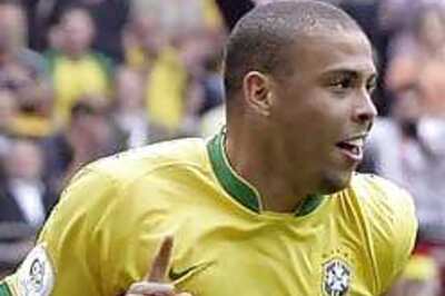 Ronaldo may undergo knee surgery