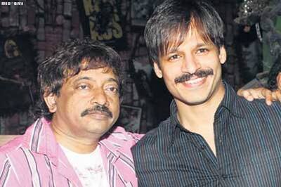 Spotted - Vivek Oberoi partying