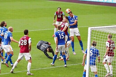 No Golden Glove for Burnley's Pope as Brighton wins 2-1