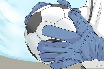 How to Half Volley a Soccer Ball