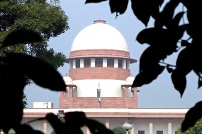 SC Dismisses Plea for Copy of CBI Report on Closure of Preliminary Enquiry in DA Matter Against  Mulayam, Akhilesh Yadav