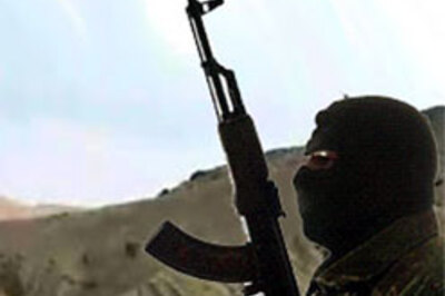 Pakistani militants try to blow up Buddha carving