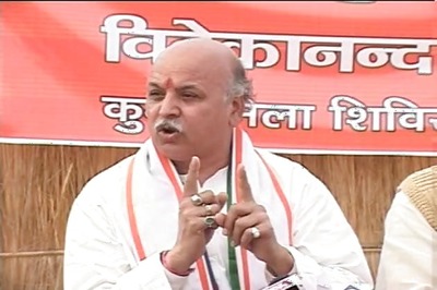 VHP's Pravin Togadia defies PM Modi's warning, calls 'ghar wapsi' legitimate
