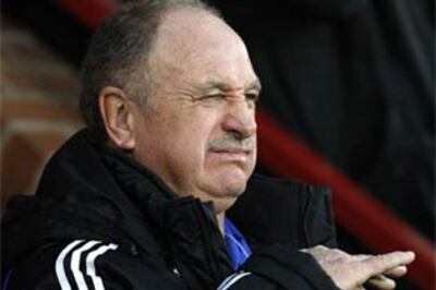 Chelsea agree compensation package with Scolari