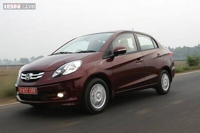 Honda launches SX variant of Amaze in India at Rs 6.2 lakh; includes front dual airbags
