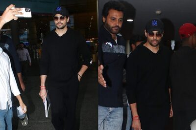 Sidharth Malhotra Mobbed at Airport, Patiently Posed for Selfies With Fans; Video Goes Viral