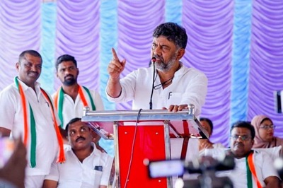 Karnataka Polls: Battle of Vokkaliga Bigwigs in Ramanagara? DK Shivakumar Hints at Brother’s Candidacy