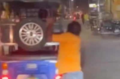 In Shocking Video, E-Rickshaw Driver Drags Man On Road After Being Accused of Theft