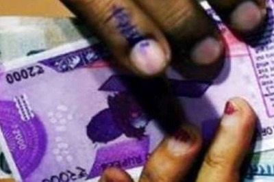 'Well-considered Decision': Demonetisation Enforced After 'Extensive Consultation With RBI,' Centre Tells SC