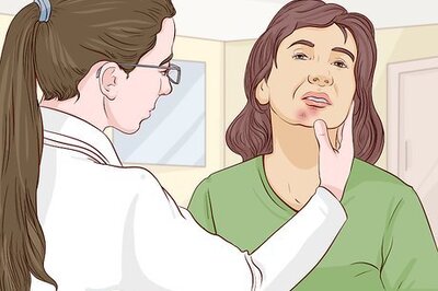 How to Treat Skin Conditions with Tea Tree Oil