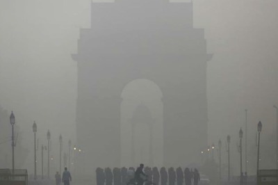 Delhi Air Quality: Slight Improvement Due to Strong Winds; Farm Fires Major Contributor to Pollution