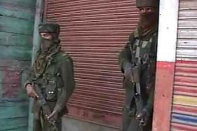 2 killed in Sopore clash; curfew imposed