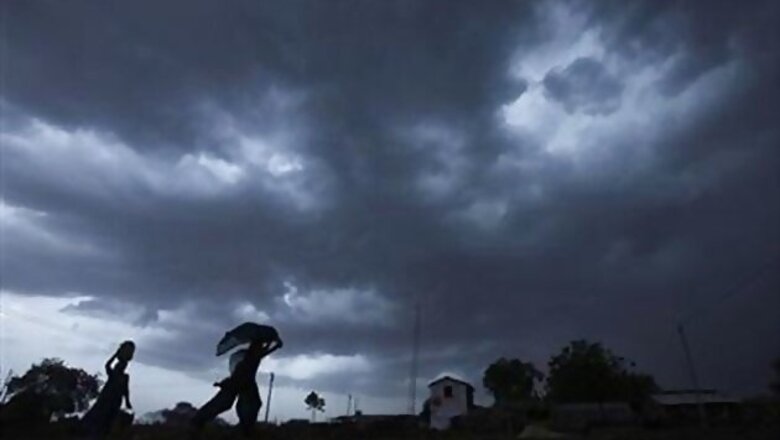 Monsoon reaches Odisha, Bihar, Bengal, to hit eastern UP by Friday