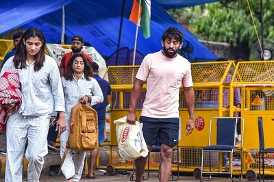 WFI Row: Bajrang Punia, Vinesh Phogat Resume Training; Ad-hoc Panel to Host Trials for Asian Championships