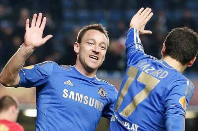 Chelsea's Terry eyes top spot, more misery for Arsenal