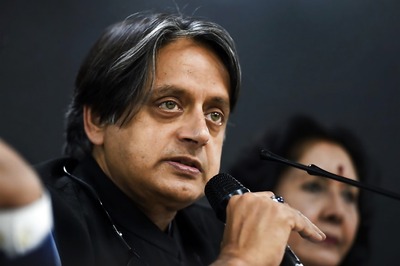 Amid Debate on Hindi, Shashi Tharoor Wishes PM Modi Happy Birthday in Different Languages