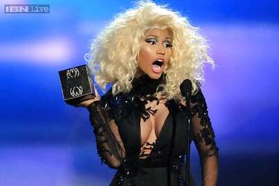 Rapper Nicki Minaj wants to have a beach wedding