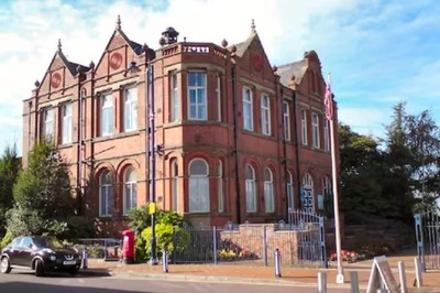 This Former Ghost Town In England Is Now A Major Tourist Spot