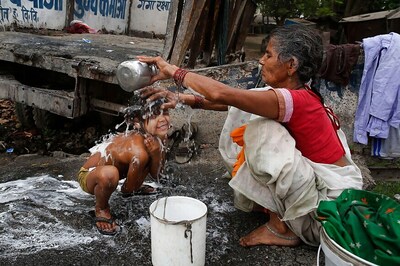 Chemicals Found In Detergents, Shampoos Linked To Birth Defects