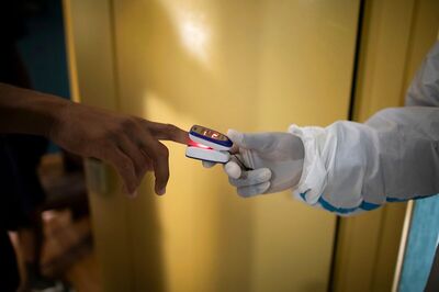 Amid Fresh Rise in Covid-19 Cases in Gujarat, Manufacturers Asked to Keep 50% Oxygen for Medical Use