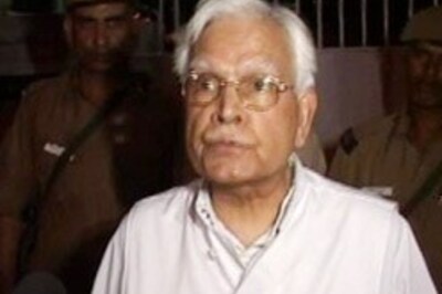 Strip Natwar of Par membership: CPI