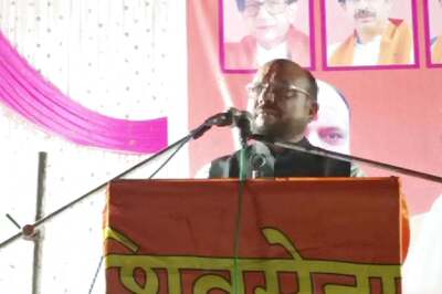 Shiv Sena Minister Compares Roads to Hema Malini's 'Cheeks'; Sanjay Raut Calls It Sign of Respect