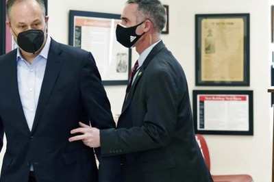 US Vice President Kamala Harris’ Husband Doug Emhoff Evacuated From Event After Bomb Threat