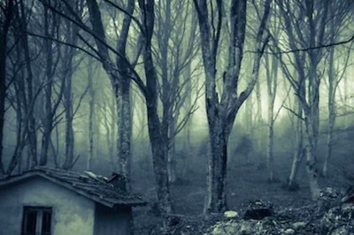 This UK Ghost Hunter Has Explored Over 50 Haunted Sites. Know His Story