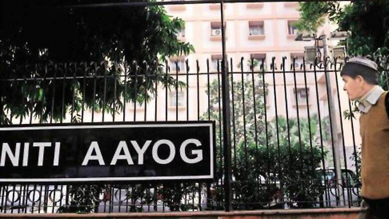 NITI Suggests Closure of Eight Sick PSUs
