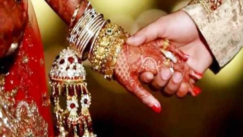 K'taka Launches Scheme to Give Financial Aid to Brahmin Brides Who Marry Within Community, Oppn Calls it ‘Regressive’